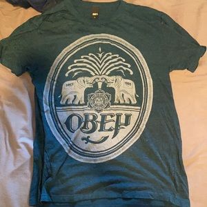 Obey t shirt